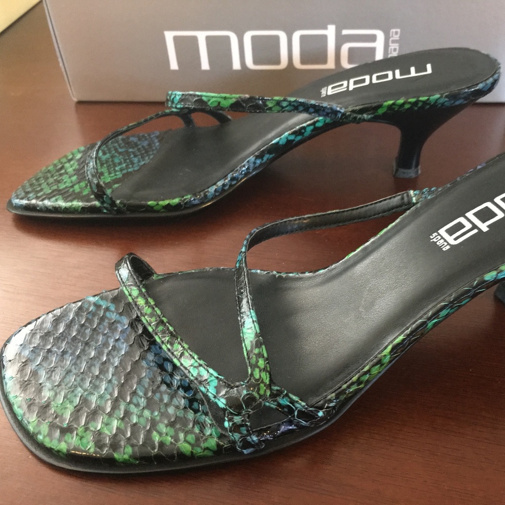 Moda Spana Snake Print Strappy Sandal Size 8